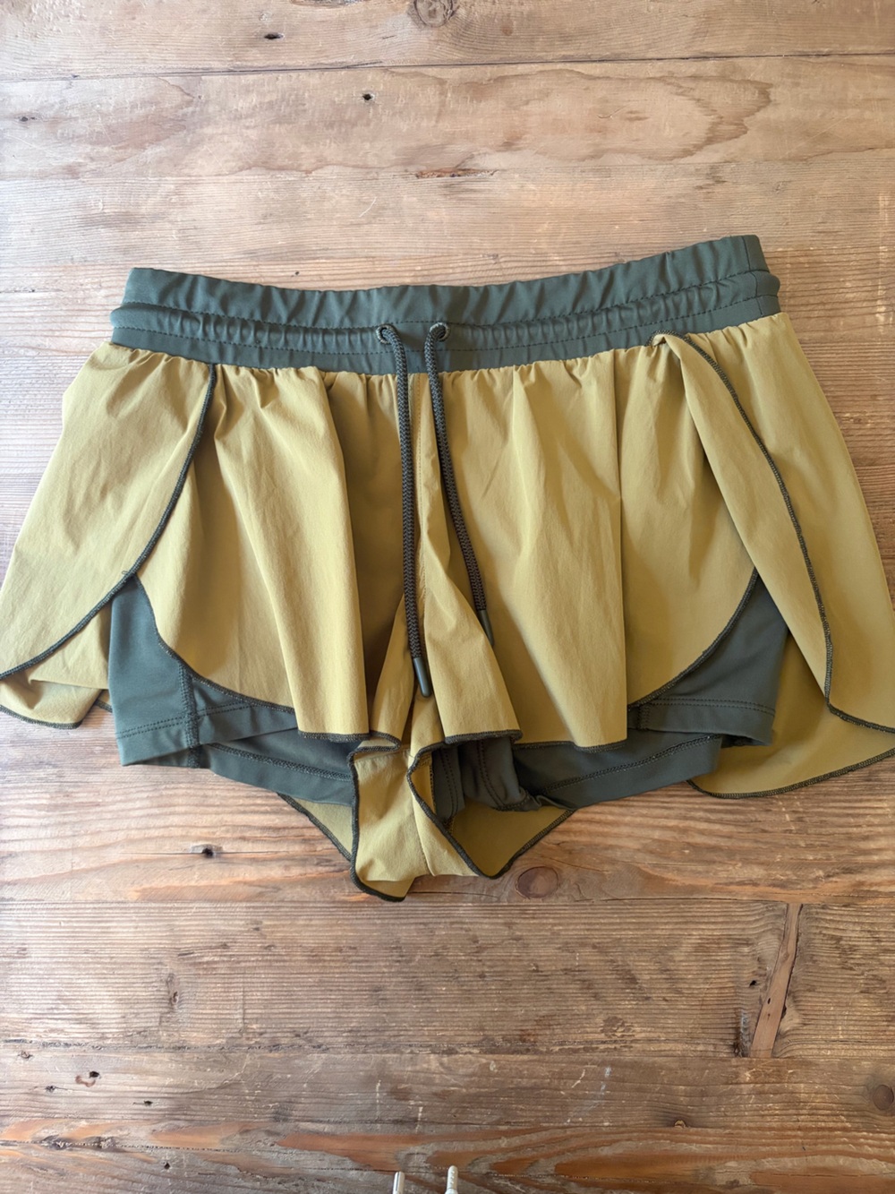 Free people Movement daydream 2 inch shorts
